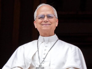 Pope Leo calls for global action to tackle climate change – WSIL-TV